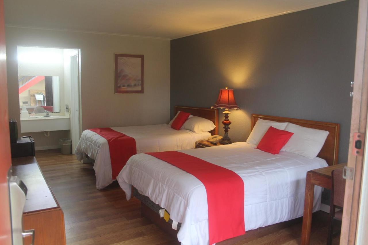 Standard Quadruple Room,1028357659:JPEG